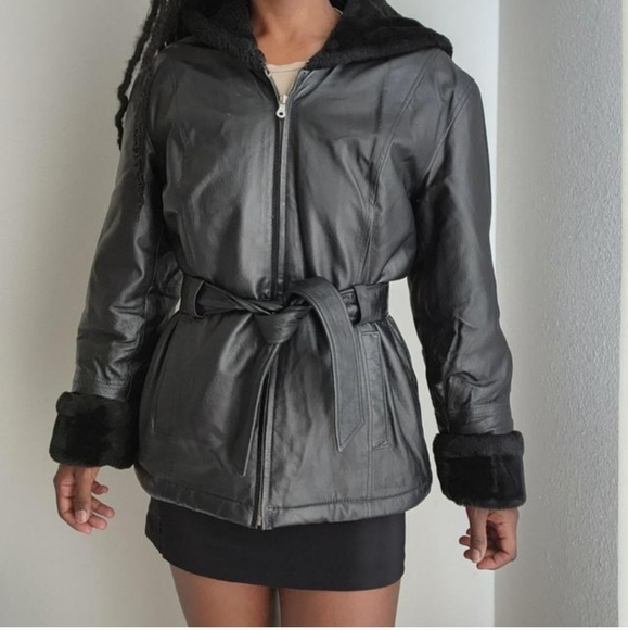 Vintage 💯% Leather Jacket - Picture 6 of 16